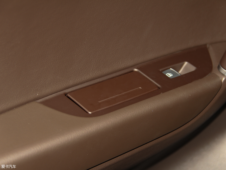 2015��;�J 3.0TSI ������