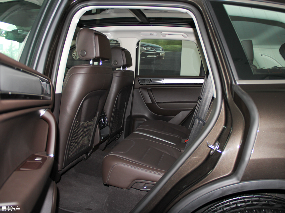 2015��;�J 3.0TSI ������