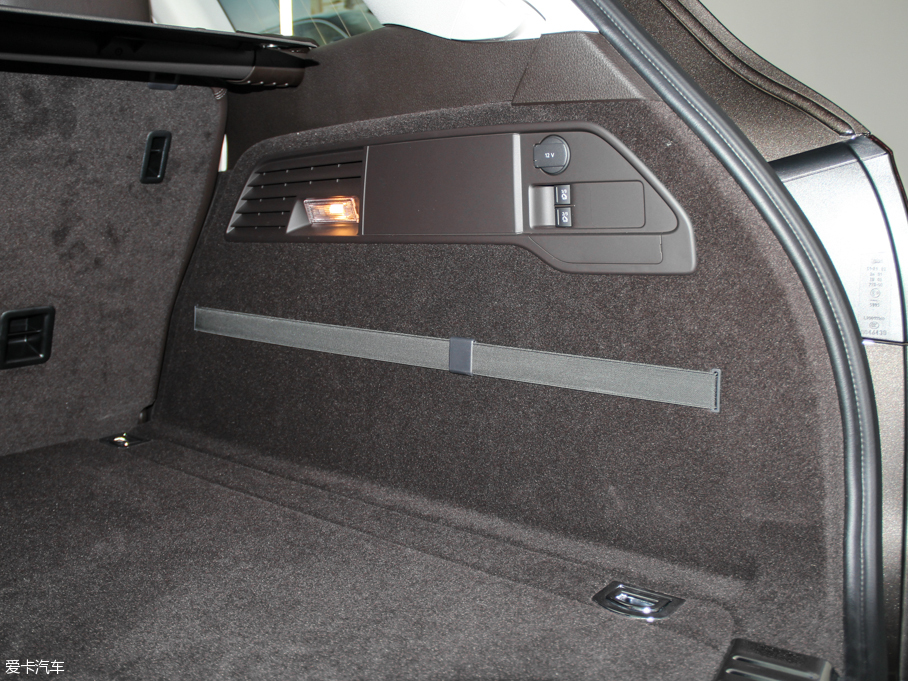 2015��;�J 3.0TSI ������