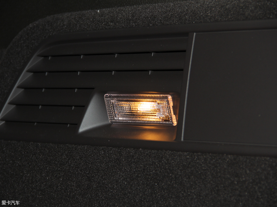 2015��;�J 3.0TSI ������