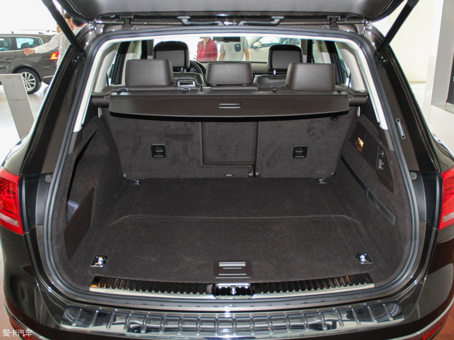 2015��;�J 3.0TSI ������