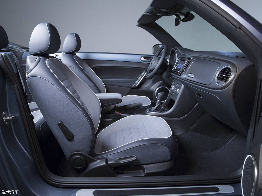 2015ךx Convertible Denim܇