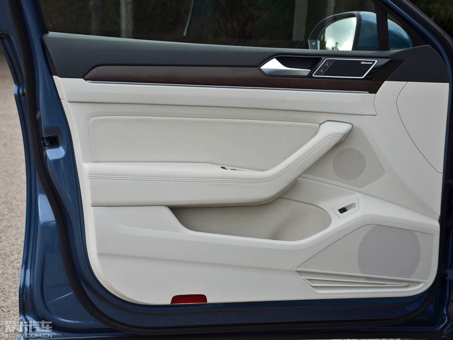 2015��Passat Variant