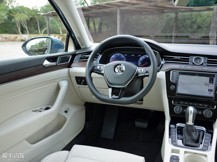 2015��Passat Variant