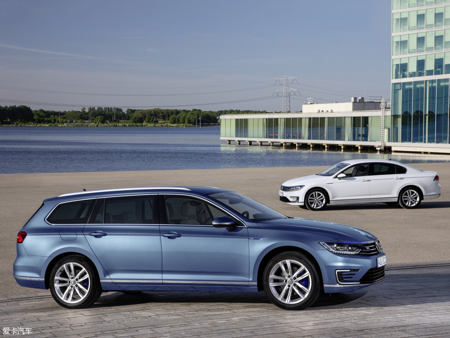 2015��Passat GTE ���а�