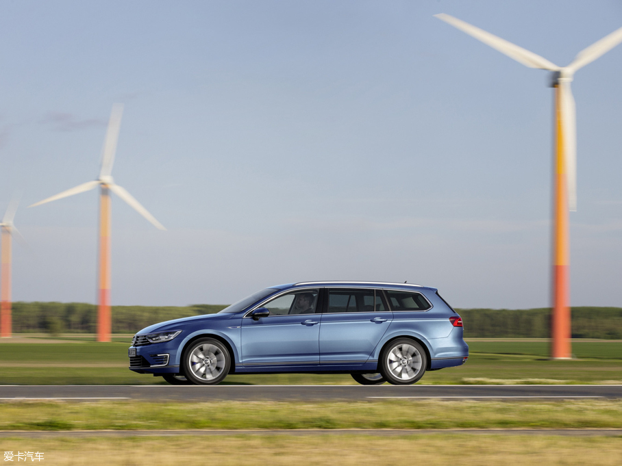 2015��Passat GTE ���а�