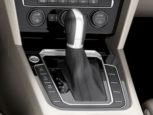 2015������� �п؅^(q��)