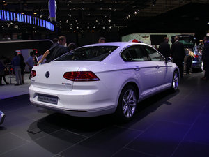 2015������� ���w���^