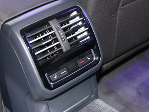 2015������� �п؅^