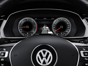 2015������� �п؅^