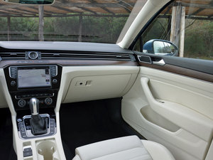 2015��Variant ���g����