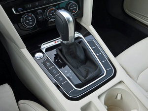 2015��Variant �п؅^