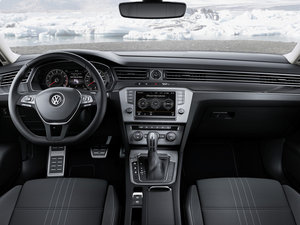 2015��Alltrack �п؅^(q��)