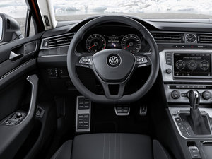 2015��Alltrack �п؅^