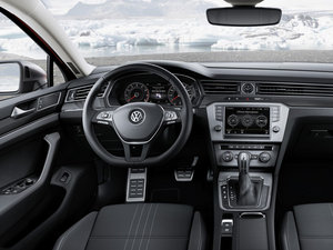 2015��Alltrack �п؅^