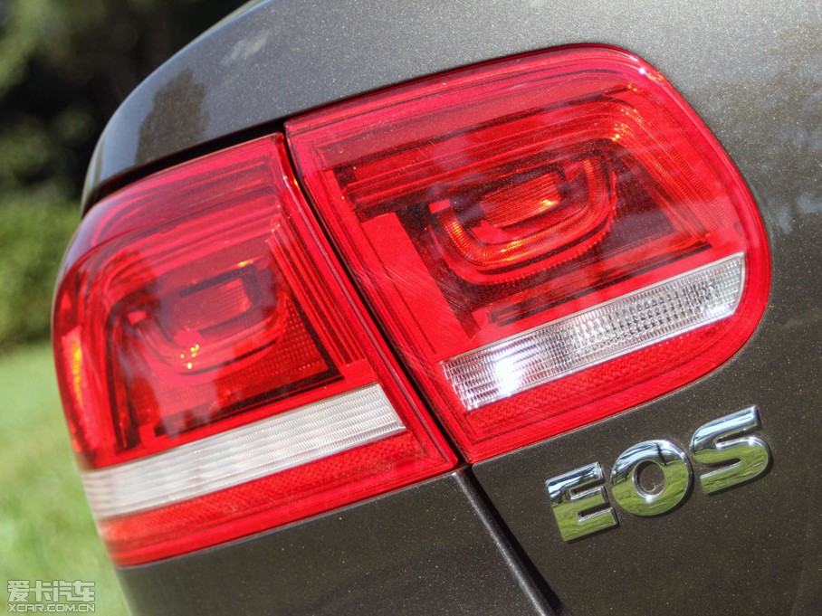 2014��Eos ������