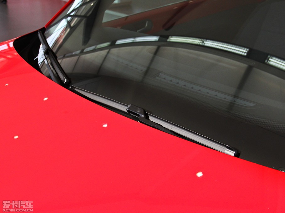 2015ךx Classic limited edition