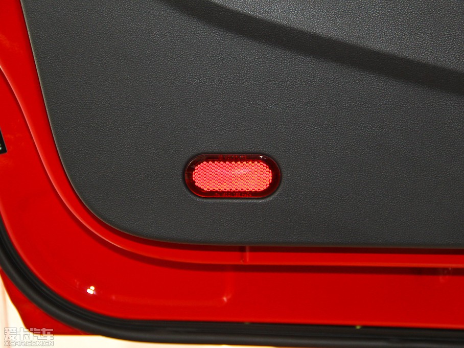 2015ךx Classic limited edition