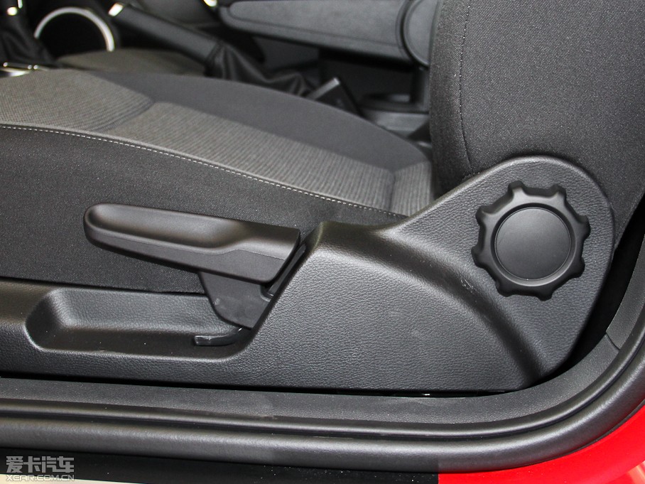 2015ךx Classic limited edition