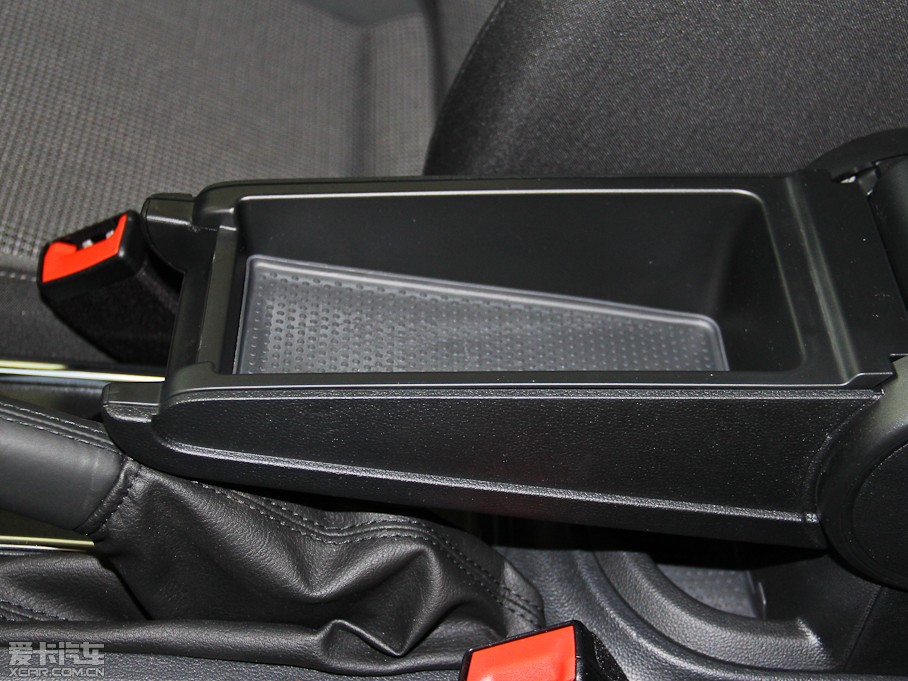 2015ךx Classic limited edition