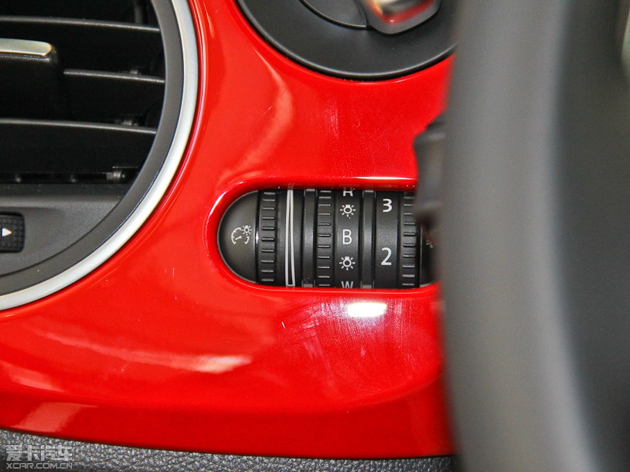 2015ךx Classic limited edition