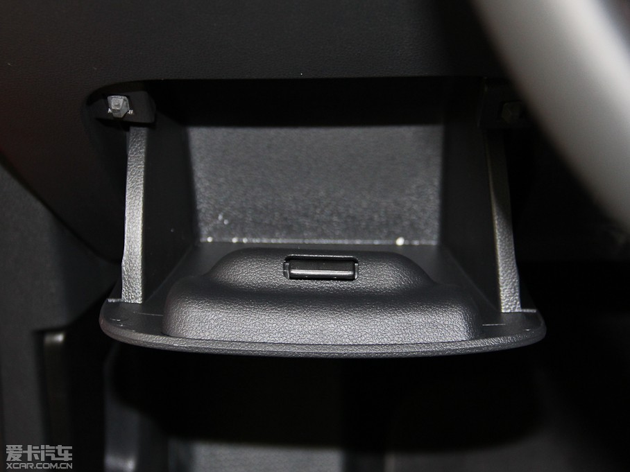 2015ךx Classic limited edition