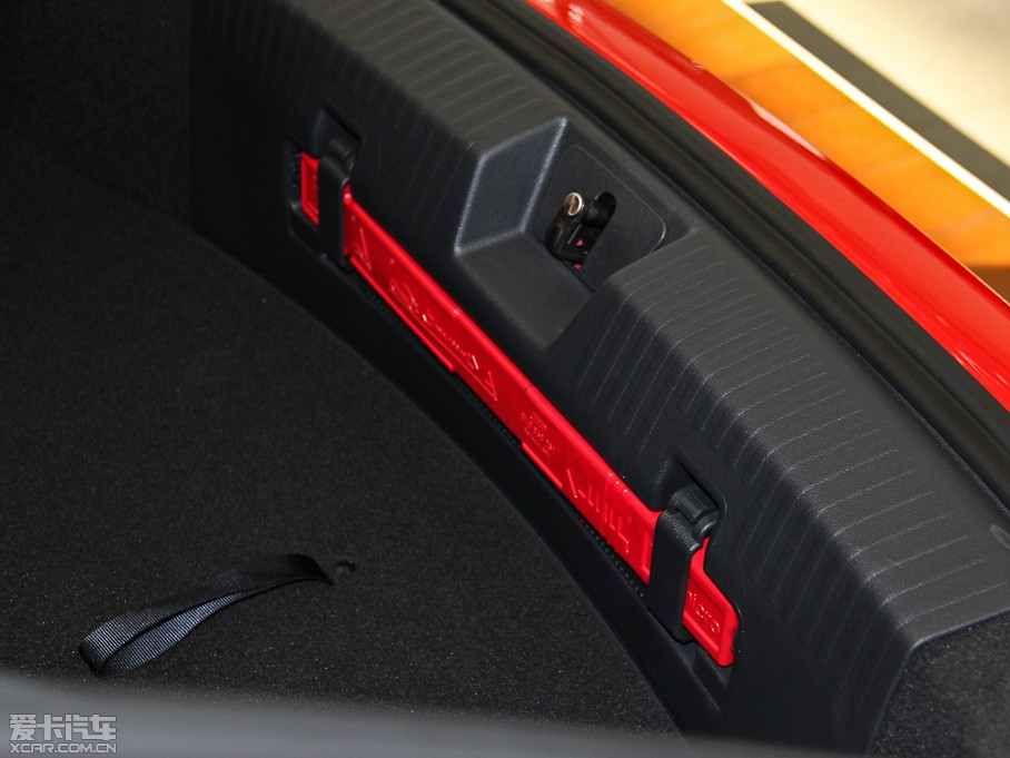 2015ךx Classic limited edition