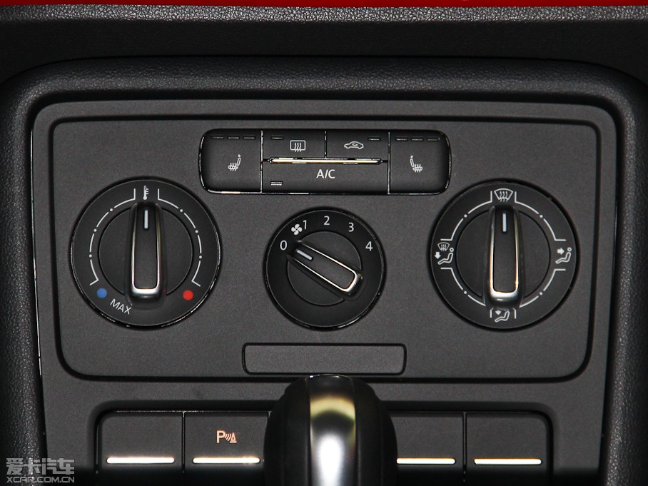 2015ךx Classic limited edition