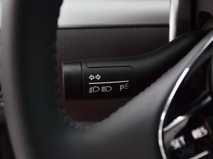 2014款3.0 商务型 中控区