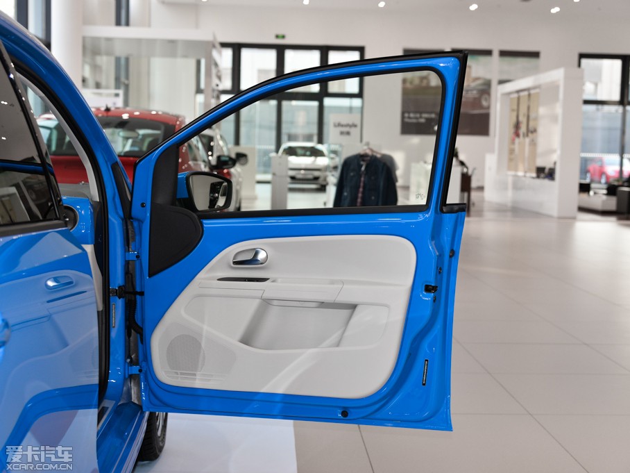 2015���e-up! 늄�܇