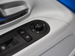 2015��늄�܇ �п؅^