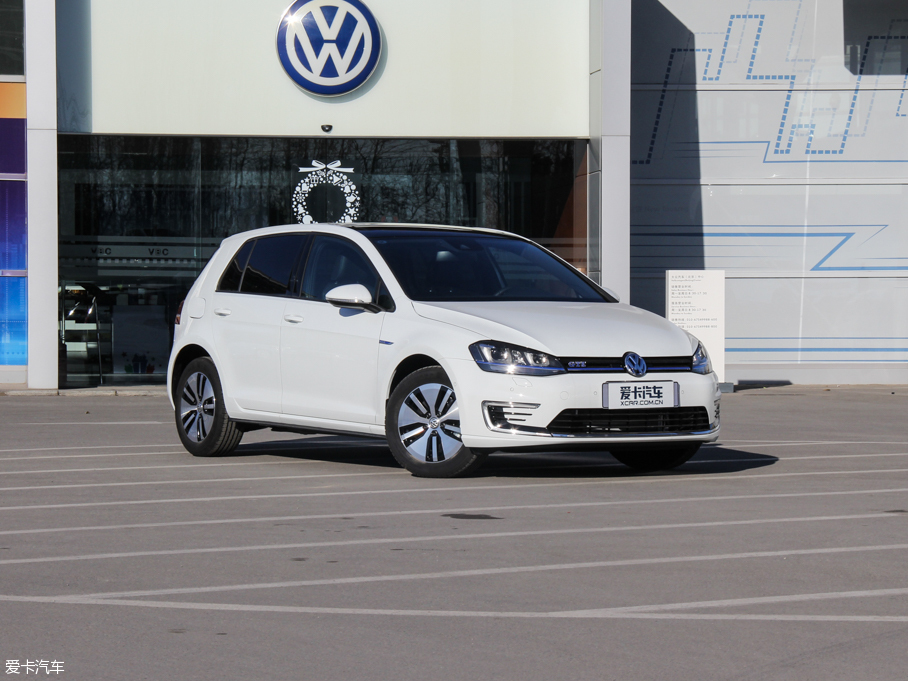 2015Golf GTE 