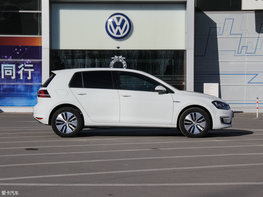 2015Golf GTE 