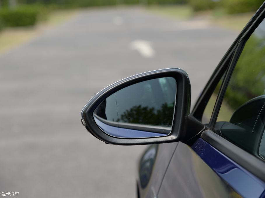 2016Golf R I܇ 2.0TSI