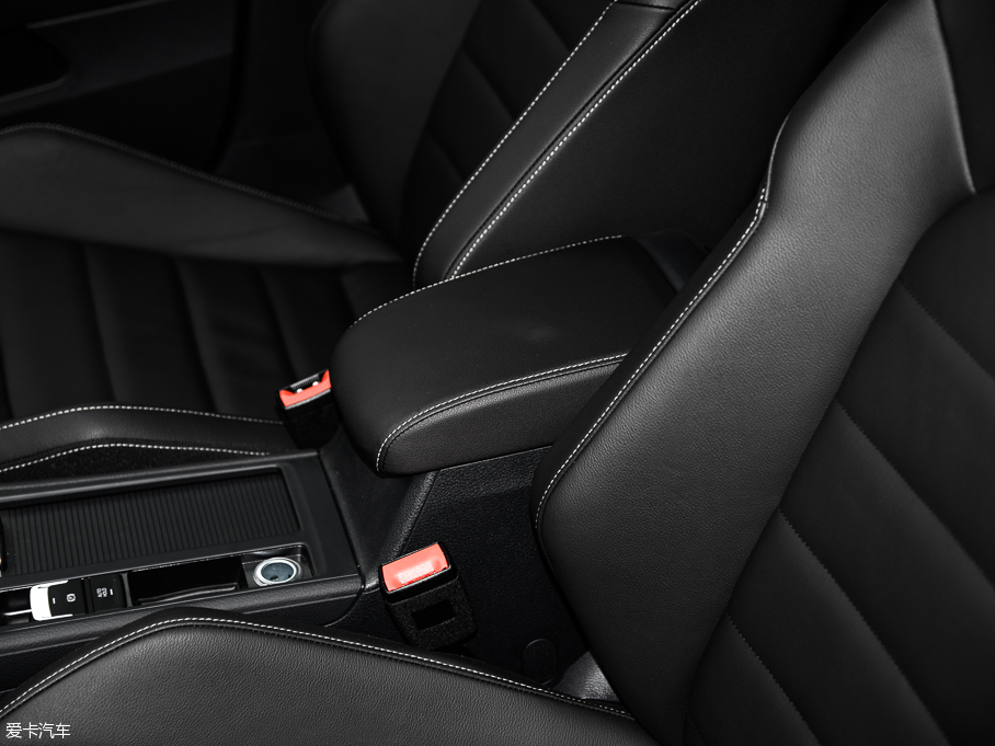 2016Golf R I܇ 2.0TSI