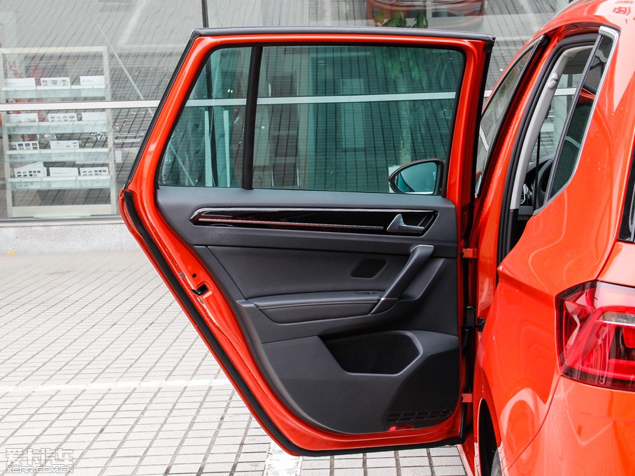 2015Sportsvan(M(jn)) 1.4TSI