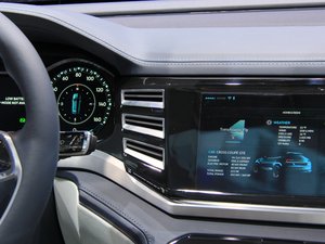 2016款GTE概念车 中控区