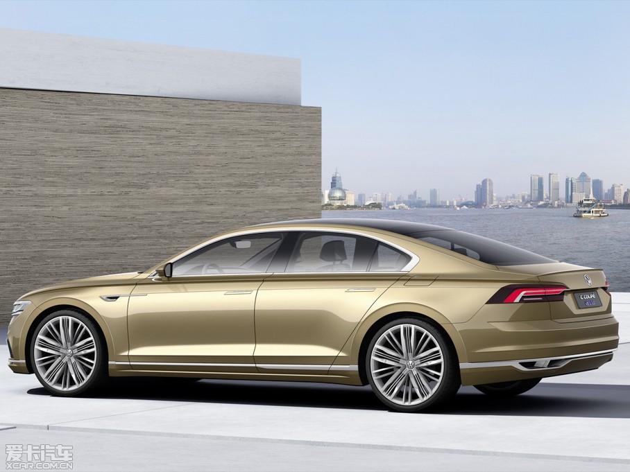 2015��C Coupe GTE ����܇