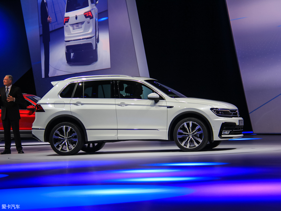 2016Tiguan R-Line