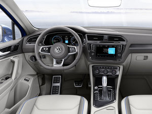 2016�����܇ �п؅^