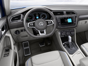 2016�����܇ �п؅^