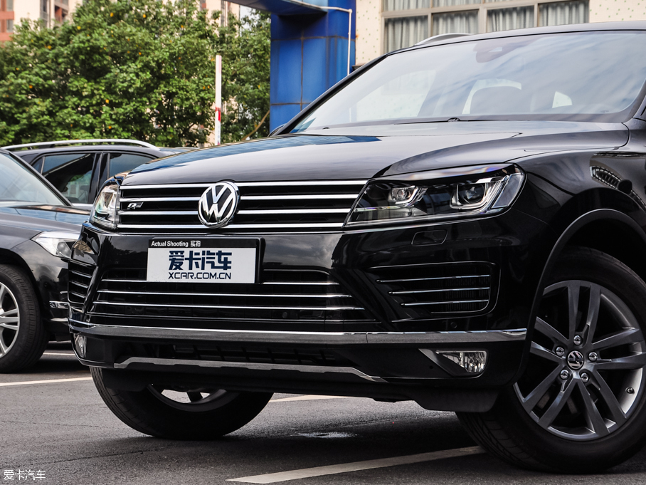 2016;J 3.0 TSI R-Line