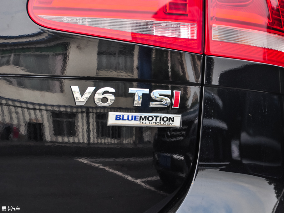 2016;J 3.0 TSI R-Line