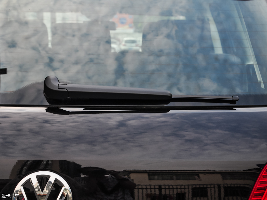 2016;J 3.0 TSI R-Line