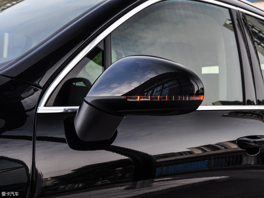 2016;J 3.0 TSI R-Line