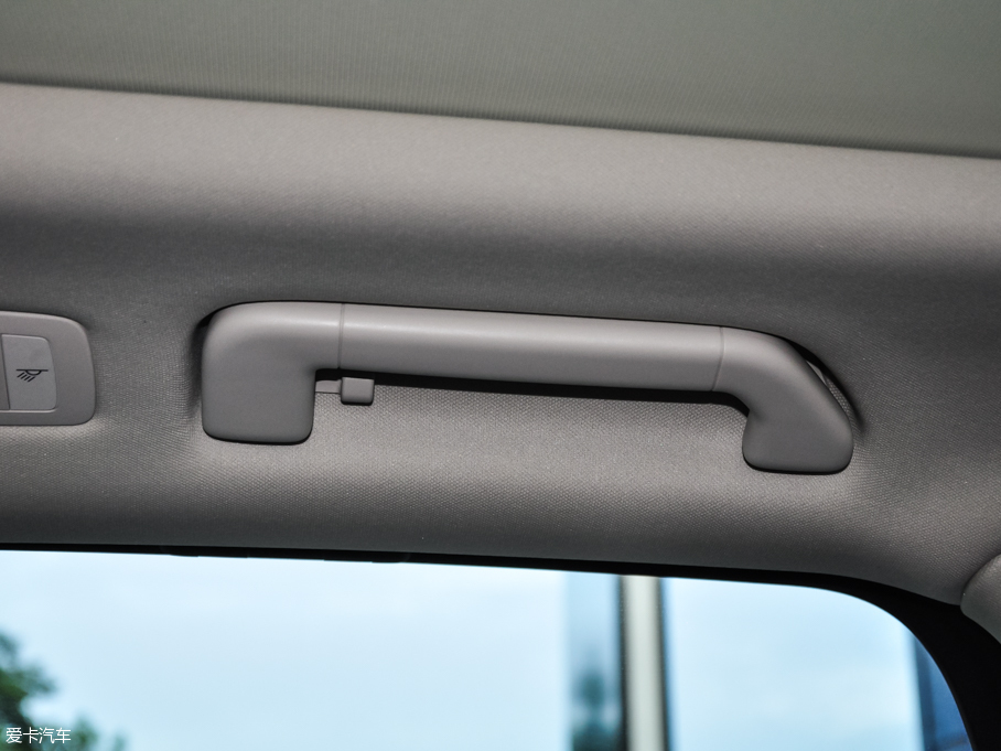 2016;J 3.0 TSI R-Line