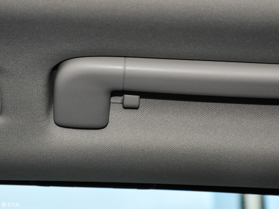 2016;J 3.0 TSI R-Line