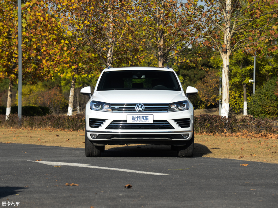 2016;J 3.0 TSI R-Line