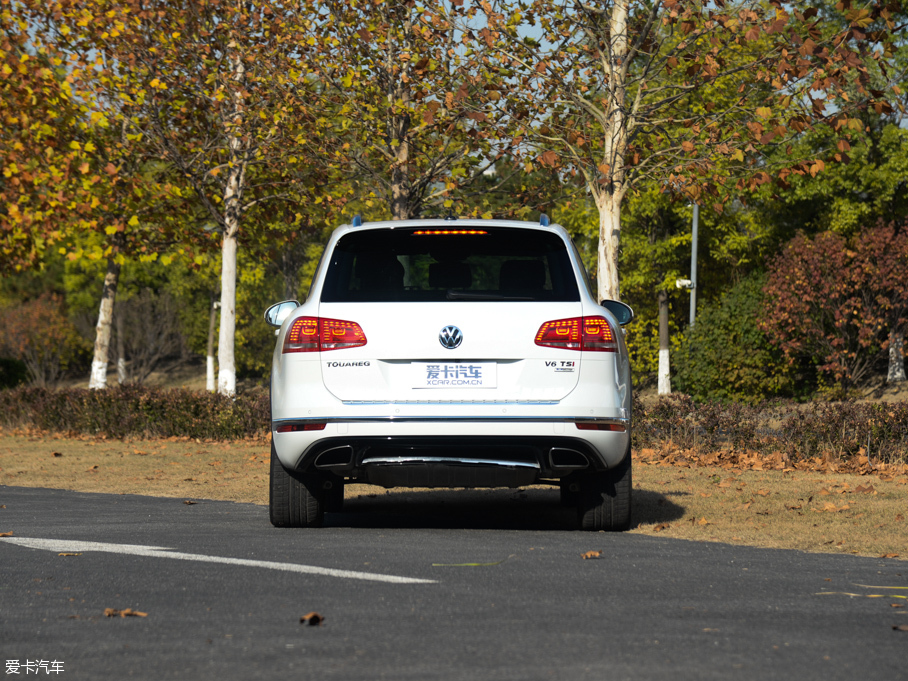 2016;J 3.0 TSI R-Line