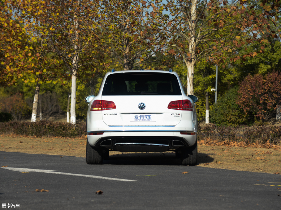 2016;J 3.0 TSI R-Line